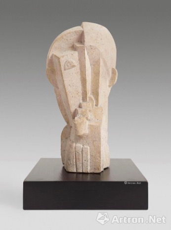 亨利·劳伦斯（1885-1954） 1919年作 高36.8cm  成交价：1466.33万元