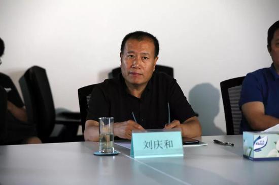 中央美术学院中国画学院院长、博士生导师、教授刘庆和先生