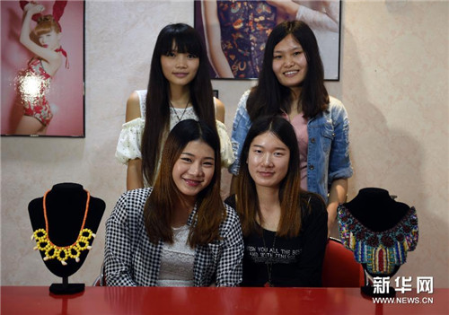 湖南工艺美学院学生们的创业实践PK
