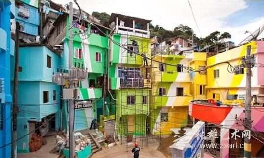 Haas &Hahn的艺术项目“The Favela Painting Project”