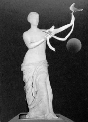赵成文复原维纳斯雕像，展示了女神放飞鸽子的瞬间■翻拍图片