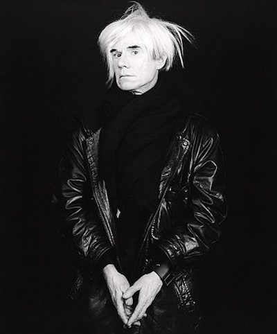 Robert Mapplethorpe 《Andy Warhol 》(1987)，2006年拍得64.32万美元。 