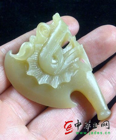 和田玉收藏应该兼具籽料与工艺