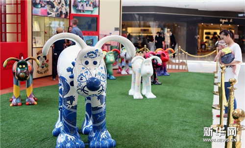 “全球最瞩目艺术狗展”在港亮相  