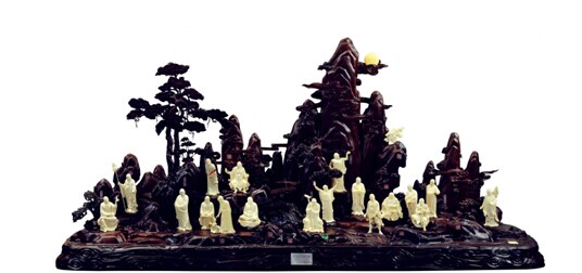   　　陈卓艺术中心《十八罗汉显神通》组雕 2013年12月获第四届“中国民间国宝”