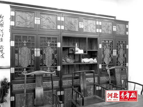  红木家具价格还在不断上涨   