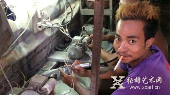 英媒记者揭秘缅甸翡翠交易阴暗面 