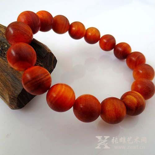   血龙木手链受追捧