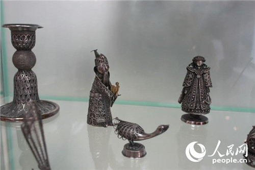 走进克拉斯诺谢利斯基珠宝厂博物馆 赏极尽奢华艺术品