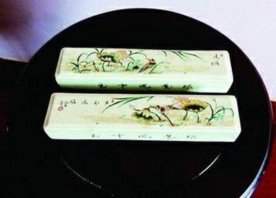 《清荷》镇纸