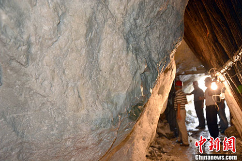 辽宁丹东发现600吨巨型单体玉石 成新“玉王”