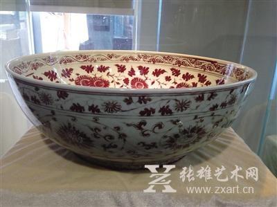   明洪武釉里红大碗