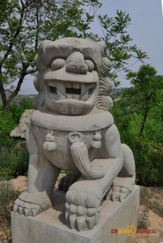 绥德石狮造型千奇百怪 妙趣横生（组图）