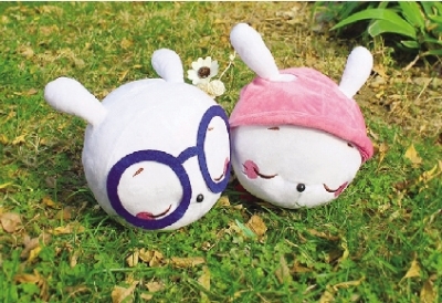     动漫形象扑克兔衍生品