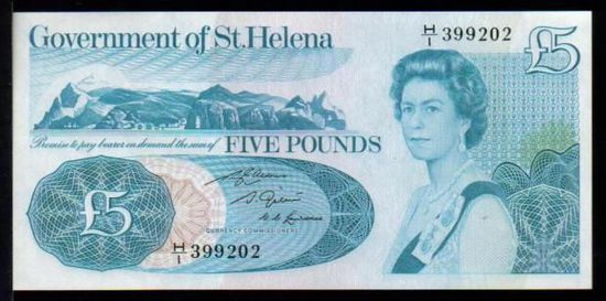 从8岁到85岁 钞票记录了英国女王的永恒岁月