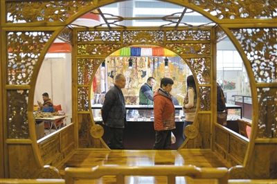   2014年红木市场的“颓势”年底也没有回升的趋势。图/东方IC