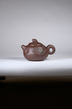 储集泉 四君子兰壶