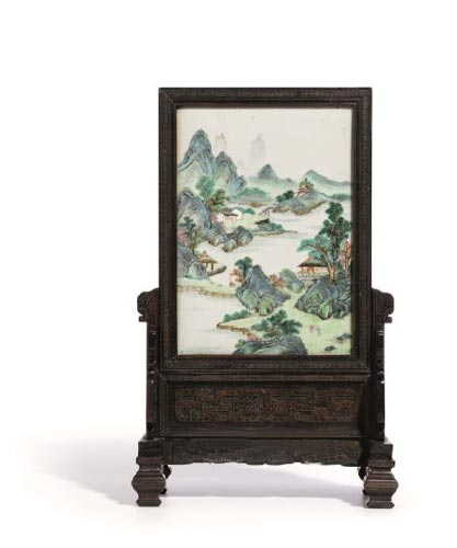 清乾隆  粉彩山水人物图砚屏