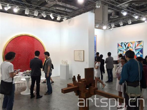 艺术登陆新加坡2015展会现场