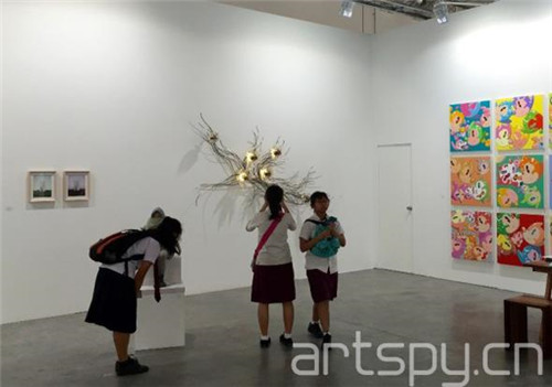 艺术登陆新加坡2015展会现场