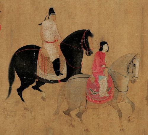 虢国夫人游春图描绘的是公元752年（天宝十一年），再现唐玄宗的宠妃杨玉环的二姊虢国夫人及其眷从盛装出游，“道路为（之）耻骇”的典型环境。