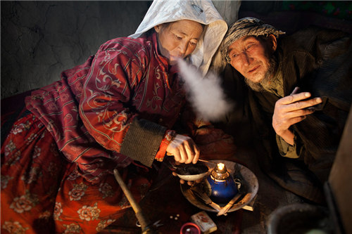 他在世界上最恶劣的地方体验世界之美