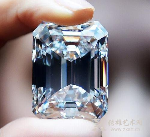 100克拉祖母绿切割的“完美”钻石