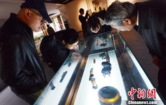 跨度五百年的福州漆艺传世和海外回流珍品在榕展出，十分吸引观众眼球