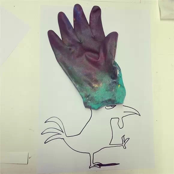 柏林插画家的“情趣物品”插画作品欣赏