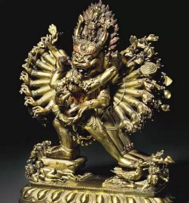Lot 3214 清乾隆 鎏金铜威罗瓦金刚像 高73.7cm