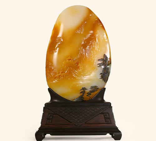 12607号拍品    张建荣  黄龙玉山气日夕佳山子    成交价：207,000元