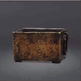 清光绪·粉彩九桃纹天球瓶
