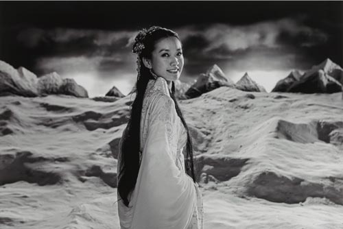 杨福东（B.1971） 夜将