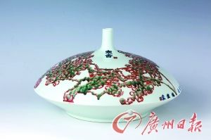   《寒香》（青花釉里红陶瓷）