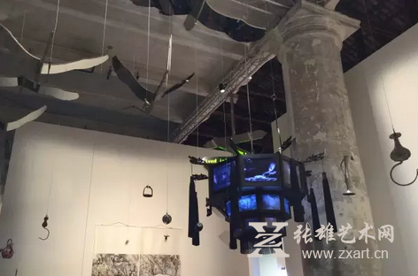 邱志杰《上元灯彩图》