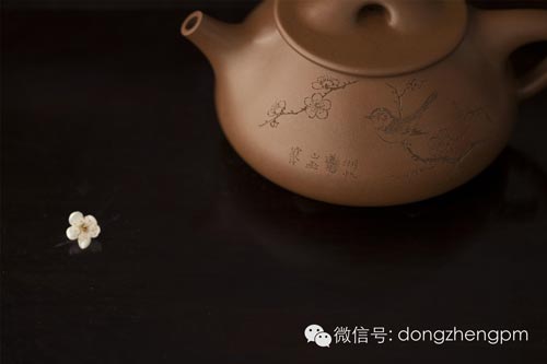 顾景舟制吴湖帆书江寒汀画大石瓢壶