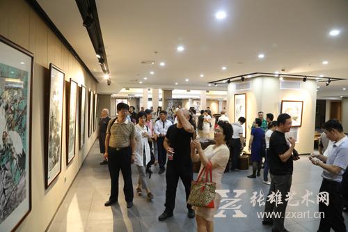 厦门市商（协）会秘书长联席会近百名会员参观张雄书画院