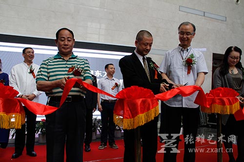 “玉出昆冈，德润东方”——中华古玉器名家珍藏集粹展开幕式