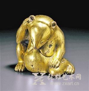西汉鎏金铜熊镇拍出240万美元。 （资料图片）