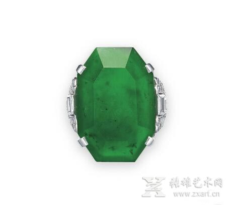 缅甸天然翡翠牌戒指以1804万港元成交