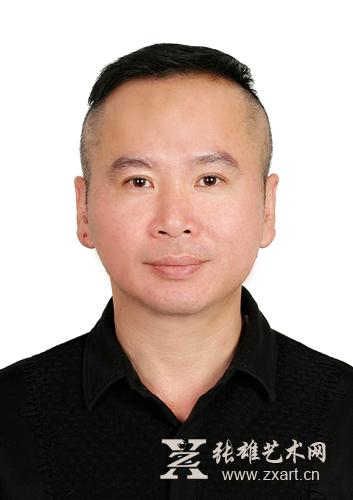 参展艺术家康明义