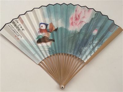 吴同利画的扇面。