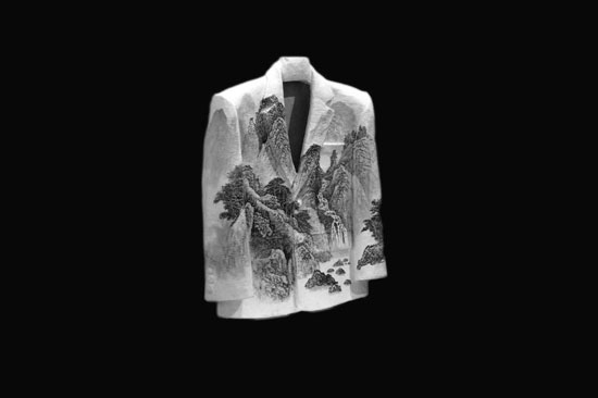 “胡纸——胡又笨作品展”在北京红子兰艺术中心开展