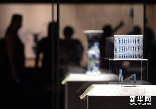 康熙御窑瓷器展首博开展