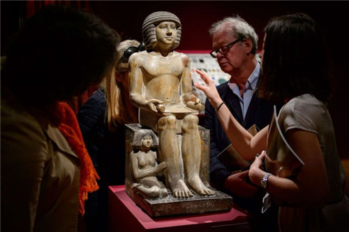 英国临时出口禁令失效 北安普敦博物馆将售已拍的埃及雕像