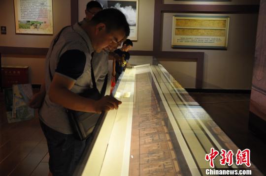 30日，南宋《蚕织图》特展开幕式在黑龙江省博物馆隆重举行