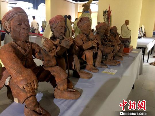     参展作品    　