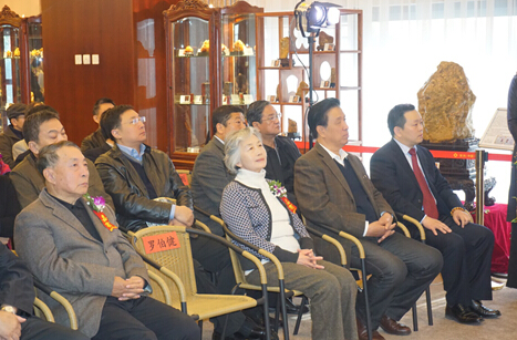发布会现场嘉宾