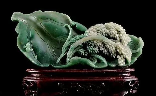 玉雕作品讲究形似 但更追求神韵（组图）