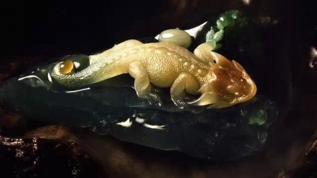 玉雕作品讲究形似 但更追求神韵（组图）